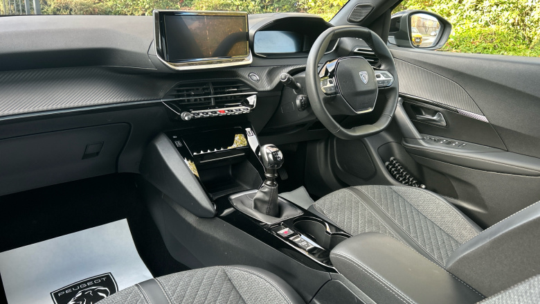 Peugeot 2008 1.2 PureTech 130 Allure 5dr Petrol Estate